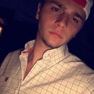 Meet your Posher, Austin